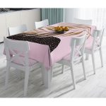 - Masa-5316pembe-Gorsel - Realhomes  Pembe Zemin Üzerinde Soyut Çizim Ay Ve Yaprak Motifli Masa Örtüsü Realhomes