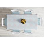 - Masa-5349-Gorsel-1 - Realhomes  Mavi Zemin Üzerinde Beyaz Kırmızı Çiçek Tasarımlı Dekoratif Masa Örtüsü Realhomes