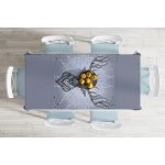 Gri Zeminde Yıldız Motifli Geometrik Geyik Dijital Baskılı Masa Örtüsü Realhomes