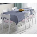 Gri Zeminde Yıldız Motifli Geometrik Geyik Dijital Baskılı Masa Örtüsü Realhomes