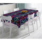 Siyah Zemin Üzerinde Neon Zikzak Desenli Masa Örtüsü Realhomes