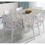 Siyah Beyaz Zeminli Gold Yaprak Desenli Dijital Baskılı Modern Masa Örtüsü Realhomes