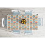 Krem Zemin Üzerinde Yaprak Desenli Dijital Baskılı Modern Masa Örtüsü Realhomes