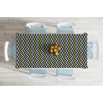 Beyaz Zemin Üzerinde Renkli Geometrik Desenli Dijital Baskılı Modern Masa Örtüsü Realhomes