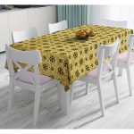 Gold Zemin Üzerinde Siyah Renkli Kar tanesi Desenli Dijital Baskılı Modern Masa Örtüsü Realhomes