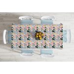 - Masa-8160-Gorsel-1 - Realhomes  Beyaz Zemin Üzerinde Geometrik Desenli Dijital Baskılı Modern Masa Örtüsü Realhomes