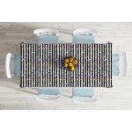 - Masa-8232-Gorsel-1 - Realhomes Beyaz Zemin Üzerinde Yatay Çizgili Renkli Puantiyeli Dijital Baskılı Modern Masa Örtüsü Realhomes