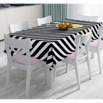 - Masa-8241-Gorsel - Realhomes  Beyaz Zeminde Siyah Yatay Çizgili Gold Detaylı Kalp Desenli Dijital Baskılı Modern Masa Örtüsü Realhomes