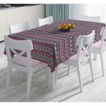 - Masa-8346-Gorsel - Realhomes  Siyah Zemin Üzerinde Geyik Desenli Dijital Baskılı Modern Masa Örtüsü Realhomes