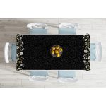 - Masa-8419-Gorsel-1 - Realhomes  Siyah Zemin Üzerinde Gold Detaylı Çiçek Desenli Dijital Baskılı Modern Masa Örtüsü Realhomes