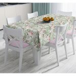 Renkli Zemin Üzerinde Beyaz Çiçek Desenli Dijital Baskılı Modern Masa Örtüsü Realhomes