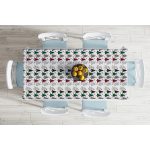 - Masa-8621-Gorsel-1 - Realhomes  Beyaz Zemin Üzerinde Ekoseli Çam Ağacı Desenli Dijital Baskılı Modern Masa Örtüsü Realhomes