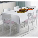 - Masa-8633-Gorsel - Realhomes  Beyaz Zemin Üzerinde Ekoseli Balkabakları Dijital Baskılı Modern Masa Örtüsü Realhomes