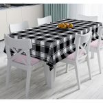 - Masa-8673-Gorsel - Realhomes  Beyaz Zemin Üzerinde Siyah Ekose Desenli Dijital Baskılı Modern Masa Örtüsü Realhomes