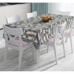 - Masa-8685-Gorsel - Realhomes  Beyaz Zemin Üzerinde Renkli Yaprak Desenli Dijital Baskılı Modern Masa Örtüsü Realhomes