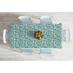 - Masa-8692-Gorsel-1 - Realhomes Beyaz Zemin Üzerinde Yeşil Çizgili Yaprak Desenli Dijital Baskılı Modern Masa Örtüsü Realhomes