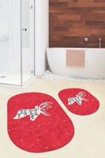 - RealHomes - Realhomes  Kırmızı Zeminli Geyik Motifli Yılbaşı Temalı 2'li Oval Kaymaz Tabanlı Banyo & Mutfak Paspas Takımı Realhomes
