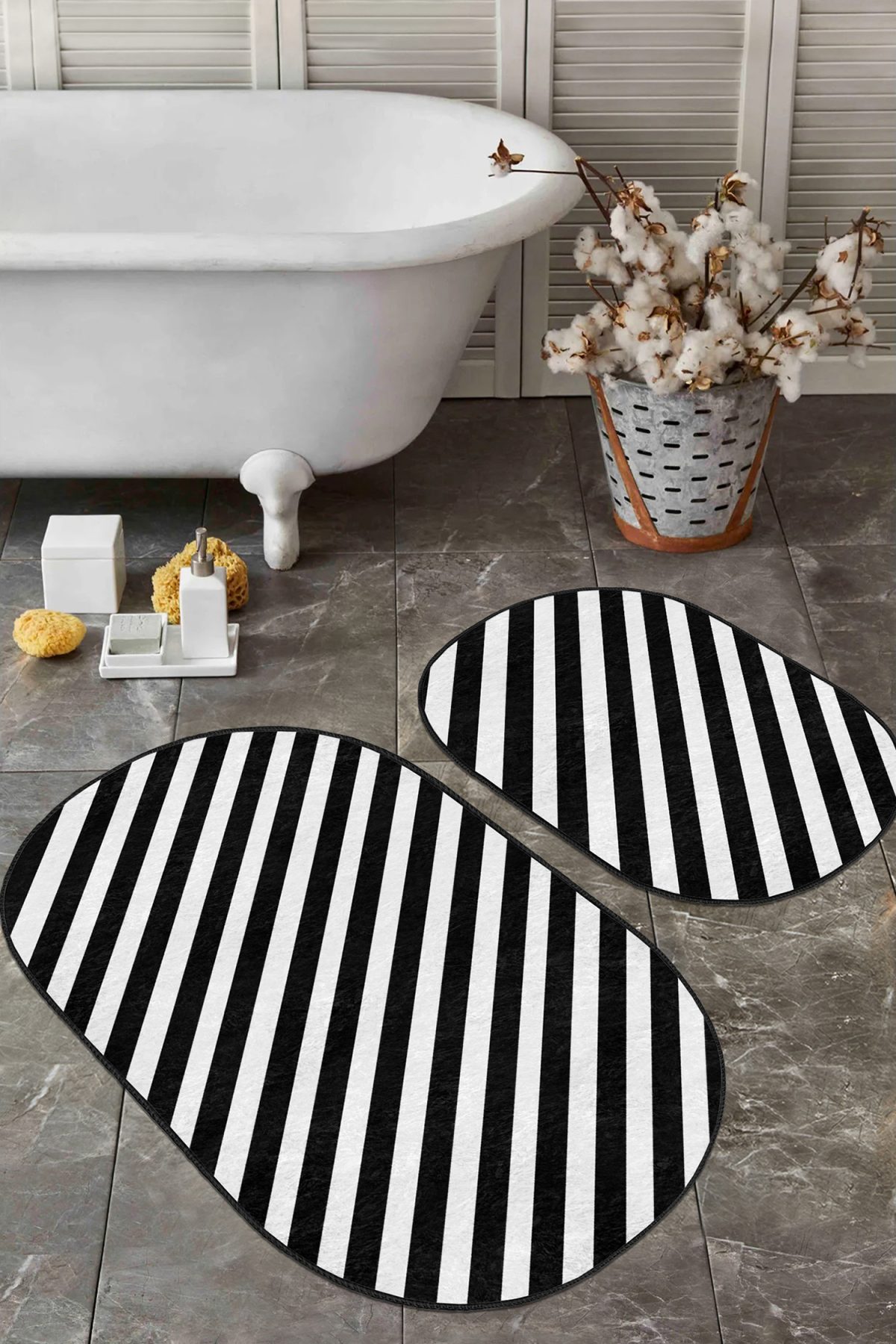 Siyah Beyaz Çapraz Çizgi Tasarımlı 2'li Oval Kaymaz Tabanlı Banyo & Mutfak Paspas Takımı Realhomes