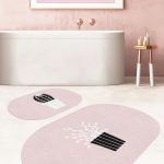 Lacivert Zemin Tropik Çiçekli Tavuskuşu Motifli 2'li Oval Kaymaz Tabanlı Banyo Mutfak Paspas Seti Realhomes