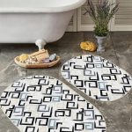 Kırmızı Suluboya Tasarımlı 2'li Oval Kaymaz Tabanlı Banyo Paspas Takımı & Mutfak Paspas Seti Realhomes