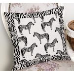 - RealHomes Dijital Baskılı Modern Yastık Kırlent Kılıfı - Realhomes Zebra Çerçeveli Zebra Desenli Dijital Baskılı Dekoratif Kırlent Kılıfı Realhomes