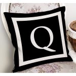 - RealHomes Dijital Baskılı Modern Yastık Kırlent Kılıfı - Realhomes Siyah Zemin Beyaz Çerçeveli Q Harfi Dijital Baskılı Kırlent Kılıfı Realhomes