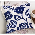 - RealHomes Dijital Baskılı Modern Yastık Kırlent Kılıfı - Realhomes Beyaz Zeminli Lacivert Gül Tasarımlı Modern Yastık Kırlent Kılıfı Realhomes