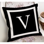 - RealHomes Dijital Baskılı Modern Yastık Kırlent Kılıfı - Realhomes Siyah Zemin Beyaz Çerçeveli V Harfi Dijital Baskılı Kırlent Kılıfı Realhomes