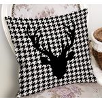 - RealHomes Dijital Baskılı Modern Yastık Kırlent Kılıfı - Realhomes Kazayağı Zemin Geyik Tasarımlı Dekoratif Yastık Kırlent Kılıfı Realhomes