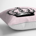 - RealHomes Dijital Baskılı Modern Yastık Kırlent Kılıfı - Realhomes Pembe Zemin Siyah Beyaz Taç Tasarımlı Yastık Kırlent Kılıfı Realhomes