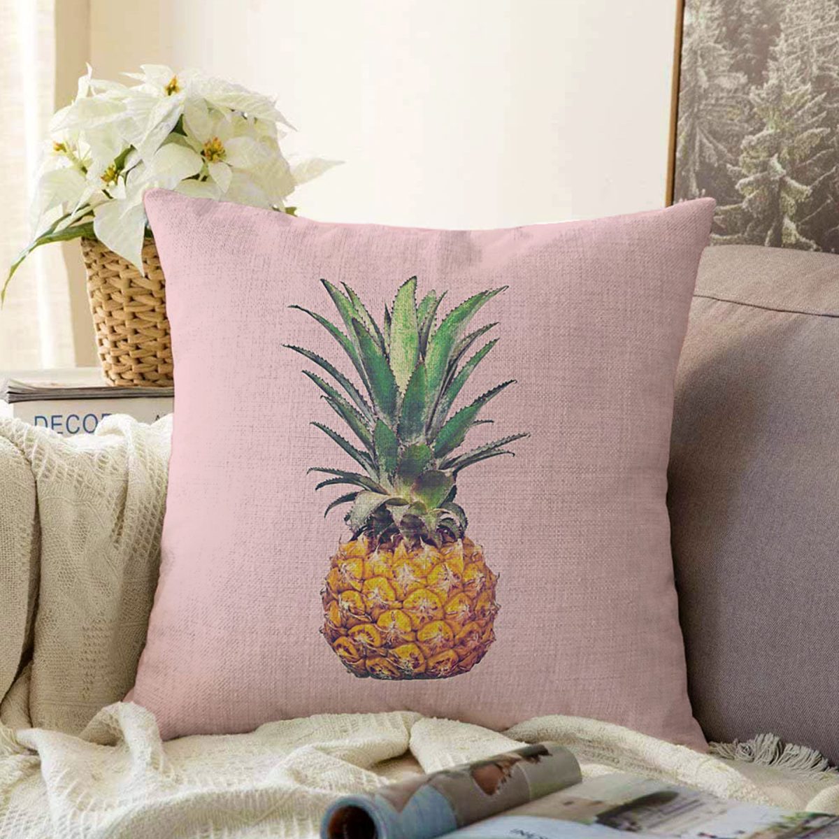 Pembe Zeminli Ananas Tasarımlı Modern Raşel Kadife Yastık Kırlent Kılıfı Realhomes