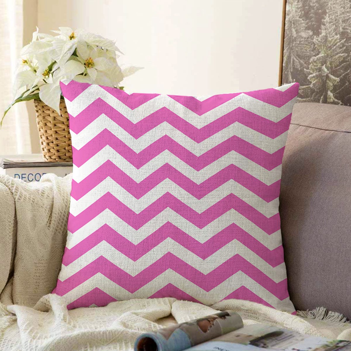 Pembe Zigzag Tasarımlı Dekoratif Raşel Kadife Yastık Kırlent Kılıfı Realhomes
