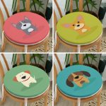 4'lü Sevimli Köpekcikler Yuvarlak Fermuarlı Sandalye Minderi Seti Realhomes