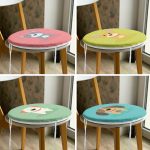 4'lü Sevimli Köpekcikler Yuvarlak Fermuarlı Sandalye Minderi Seti Realhomes