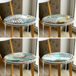 - RealHomes Yuvarlak Fermuarlı Sandalye Minderi - Realhomes 4'lü Beyaz Zemin Üzerinde Renkli Puantiye Desenli Modern Yuvarlak Fermuarlı Sandalye Minderi Seti Realhomes