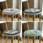 4'lü Renkli Zemin Üzerinde Yılbaşı Desenli Modern Yuvarlak Fermuarlı Sandalye Minderi Seti Realhomes