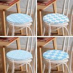 - RealHomes Yuvarlak Fermuarlı Sandalye Minderi - Realhomes  4'lü Renkli Zemin Üzerinde Geometrik Çizimli Modern Yuvarlak Fermuarlı Sandalye Minderi Seti Realhomes