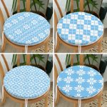 - RealHomes Yuvarlak Fermuarlı Sandalye Minderi - Realhomes  4'lü Renkli Zemin Üzerinde Geometrik Çizimli Modern Yuvarlak Fermuarlı Sandalye Minderi Seti Realhomes