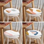 - RealHomes Yuvarlak Fermuarlı Sandalye Minderi - Realhomes 4'lü Beyaz Zemin Üzerinde Onedraw Çizimli Modern Yuvarlak Fermuarlı Sandalye Minderi Seti Realhomes