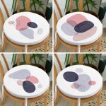 4'lü Beyaz Zemin Üzerinde Renkli Geometrik Desenli Modern Yuvarlak Fermuarlı Sandalye Minderi Seti Realhomes