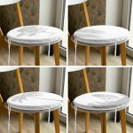 - RealHomes Yuvarlak Fermuarlı Sandalye Minderi - Realhomes  4'lü Beyaz Zeminde Gri Palmiye Ağaç Tasarımlı Modern Yuvarlak Fermuarlı Sandalye Minderi Seti Realhomes