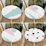 - RealHomes Yuvarlak Fermuarlı Sandalye Minderi - Realhomes 4'lü Beyaz Zemin Üzerinde Siyah Puantiyeli Modern Yuvarlak Fermuarlı Sandalye Minderi Seti Realhomes