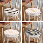 - RealHomes Yuvarlak Fermuarlı Sandalye Minderi - Realhomes  4'lü Beyaz Zemin Üzerinde Gold Detaylı Geometrik Desenli Modern Yuvarlak Fermuarlı Sandalye Minderi Seti Realhomes