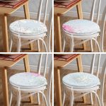 - RealHomes Yuvarlak Fermuarlı Sandalye Minderi - Realhomes  4'lü Renkli Zemin Üzerinde Yaprak Desenli Modern Yuvarlak Fermuarlı Sandalye Minderi Seti Realhomes