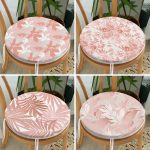 - RealHomes Yuvarlak Fermuarlı Sandalye Minderi - Realhomes  4'lü Beyaz Zemin Üzerinde Pembe Yaprak Çizimli Dekoratif Dijital Baskılı Yuvarlak Fermuarlı Sandalye Minderi Seti Realhomes