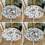 - RealHomes Yuvarlak Fermuarlı Sandalye Minderi - Realhomes 4'lü Beyaz Zemin Etnik Kara Kalem Çizimli Dijital Baskılı Modern Yuvarlak Fermuarlı Sandalye Minderi Seti Realhomes