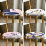 - RealHomes Yuvarlak Fermuarlı Sandalye Minderi - Realhomes 4'lü Happy New Year Temalı Dijital Baskılı Modern Yuvarlak Fermuarlı Sandalye Minderi Seti Realhomes