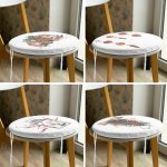 - RealHomes Yuvarlak Fermuarlı Sandalye Minderi - Realhomes  4'lü Kozalak & Şamdan Tasarımlı Dijital Baskılı Modern Yuvarlak Fermuarlı Sandalye Minderi Seti Realhomes