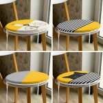 - RealHomes Yuvarlak Fermuarlı Sandalye Minderi - Realhomes  4'lü Sarı Bisikletli Adam Kedi Tasarımlı Yuvarlak Fermuarlı Sandalye Minderi Seti Realhomes