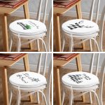 4'lü Ekose Temalı Mery Christmas Tasarımlı Yuvarlak Fermuarlı Sandalye Minderi Seti Realhomes